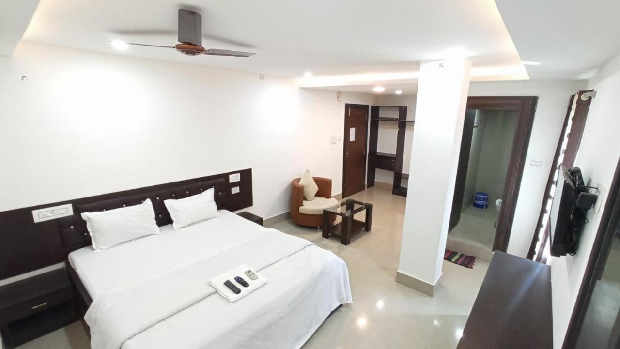 Gods County. Resort & Banquets Tarapith Εξωτερικό φωτογραφία