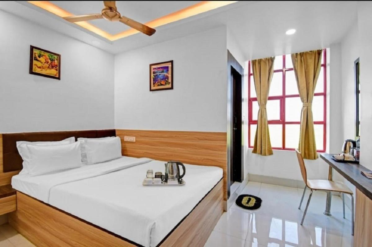 Gods County. Resort & Banquets Tarapith Εξωτερικό φωτογραφία