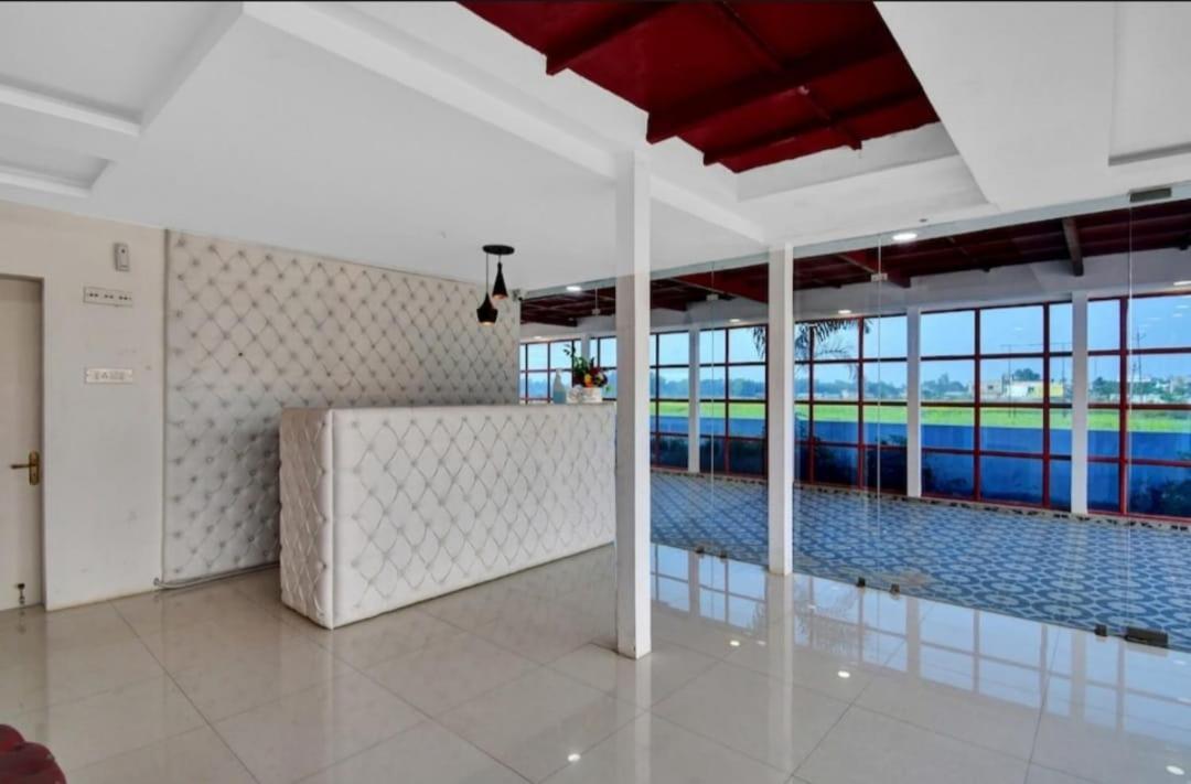 Gods County. Resort & Banquets Tarapith Εξωτερικό φωτογραφία