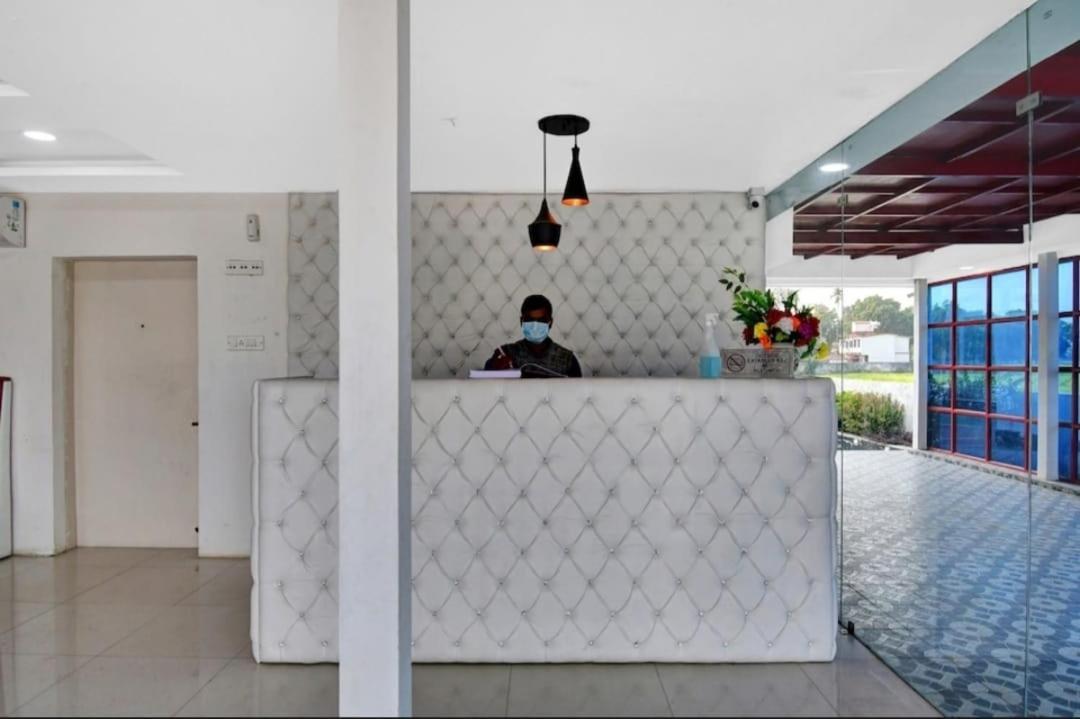 Gods County. Resort & Banquets Tarapith Εξωτερικό φωτογραφία