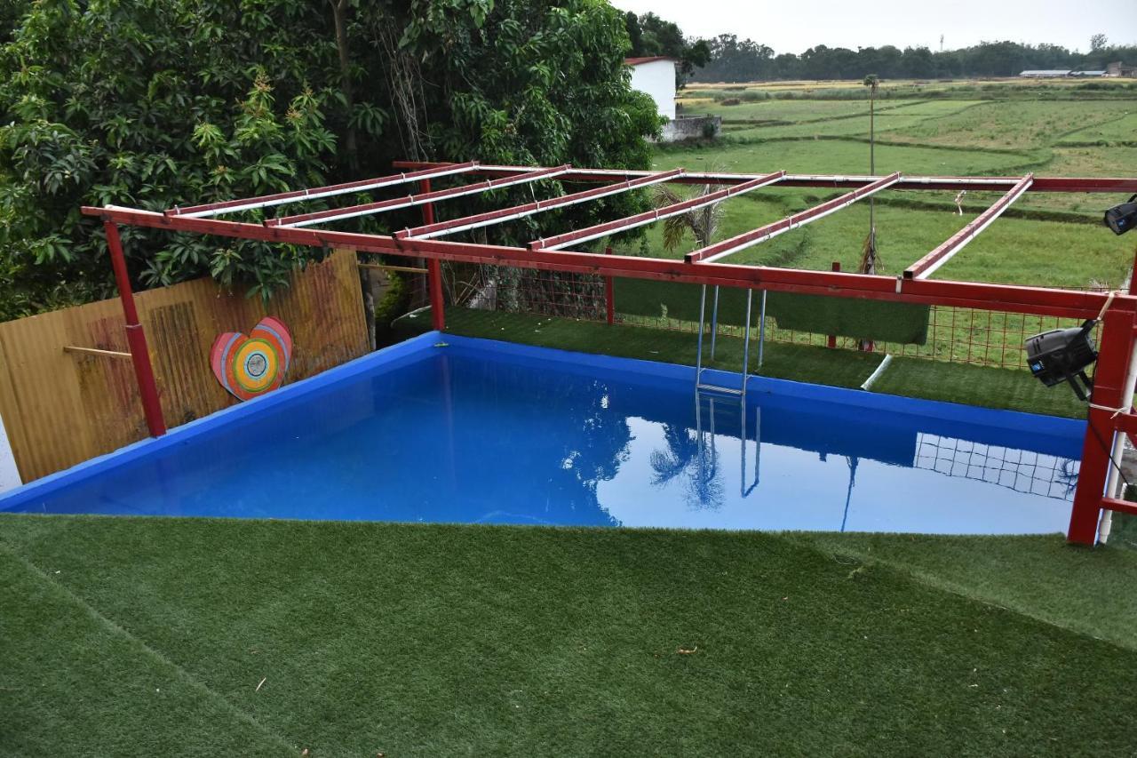 Gods County. Resort & Banquets Tarapith Εξωτερικό φωτογραφία